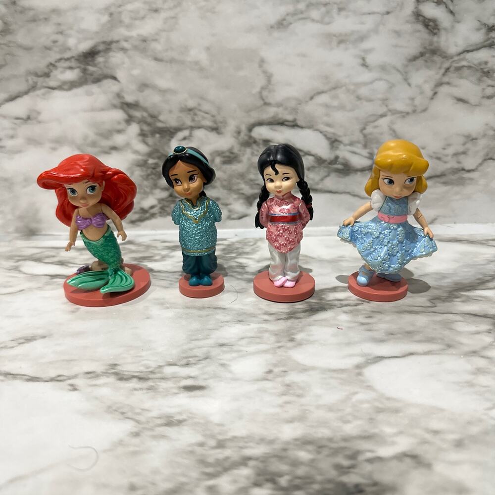 Disney animator figures